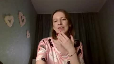 sweet_lilbunny online show from 10-24-25, 02:35