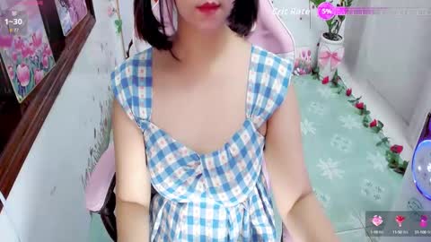 Lily online show from 10-18-25, 09:04