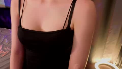Snapshot of sweet_lynx chatting on 05-05-26, 05:21 Lana online show from 05-05-26, 05:21