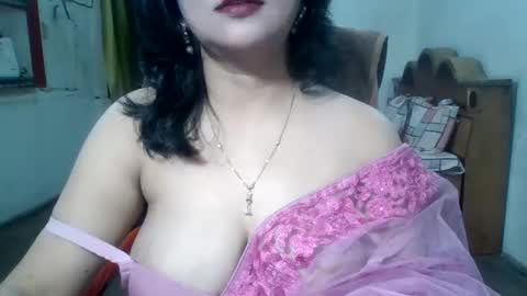 Snapshot of sweet_manisha chatting on 02-17-25, 06:42 sweet_manisha online show from 02-17-25, 06:42
