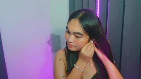 Snapshot of sweet_mariax chatting on 11-27-25, 11:45 Maria Stella online show from 11-27-25, 11:45
