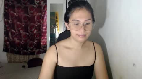 Marie online show from 04-09-26, 11:43
