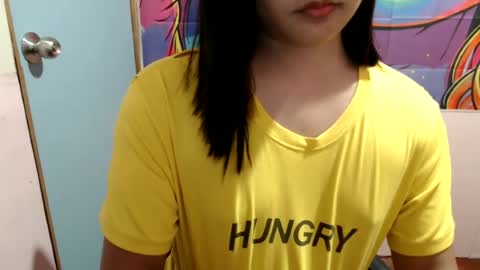 Snapshot of sweet_mary_onboard chatting on 06-15-26, 11:01 sweet_mary_onboard online show from 06-15-26, 11:01