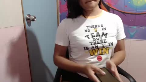 Snapshot of sweet_mary_onboard chatting on 06-19-26, 06:45 sweet_mary_onboard online show from 06-19-26, 06:45