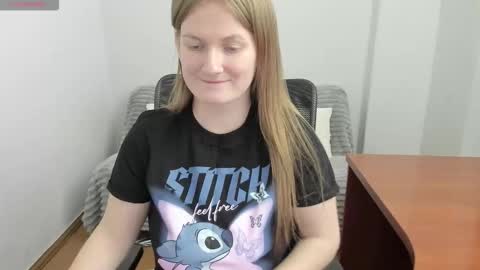 Mila online show from 02-16-26, 04:36