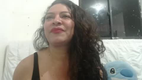Snapshot of sweet_milf6969 chatting on 11-12-25, 10:48 sweet milf online show from 11-12-25, 10:48