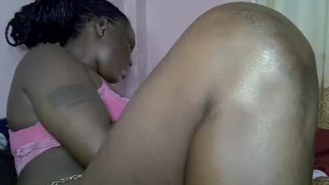 Lisa online show from 11-21-25, 07:01