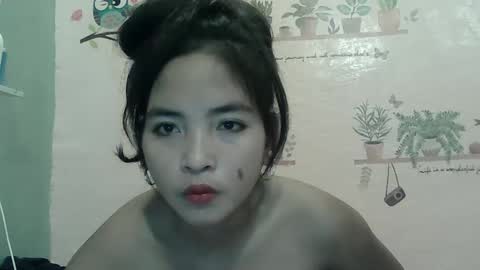 Snapshot of sweet_morenaph chatting on 05-25-26, 11:27 sweet_morenaph online show from 05-25-26, 11:27