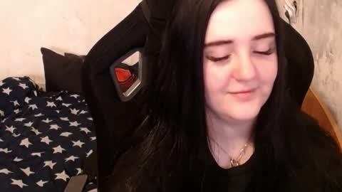 Snapshot of sweet_my_dream chatting on 03-11-25, 12:06 sweet_my_dream online show from 03-11-25, 12:06