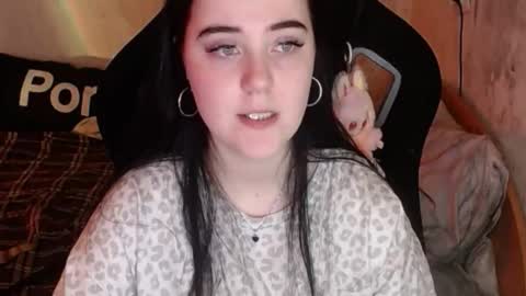 sweet_my_dream online show from 11-18-25, 10:09