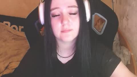 sweet_my_dream online show from 02-04-26, 03:51