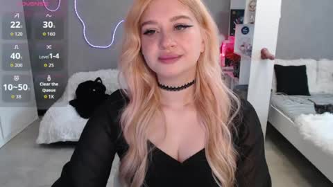 Snapshot of sweet_nicole_333 chatting on 07-31-26, 09:52 sweet_nicole_333 online show from 07-31-26, 09:52