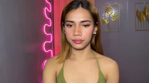 sweet_nikki03 online show from 03-29-26, 07:25