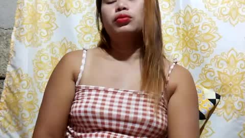 Snapshot of sweet_nina4uxx chatting on 07-15-26, 12:54 Nina online show from 07-15-26, 12:54