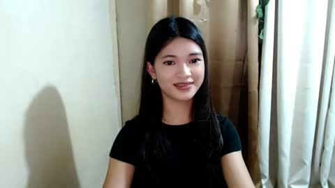 sweet_nylia online show from 07-19-26, 12:25