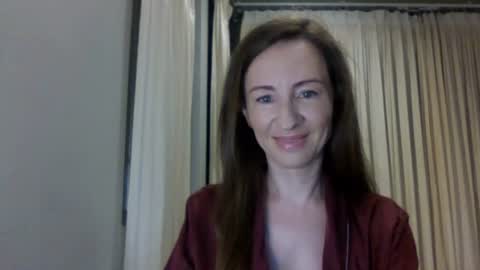 Snapshot of sweet_poeme chatting on 06-20-26, 01:36 sweet_poeme online show from 06-20-26, 01:36
