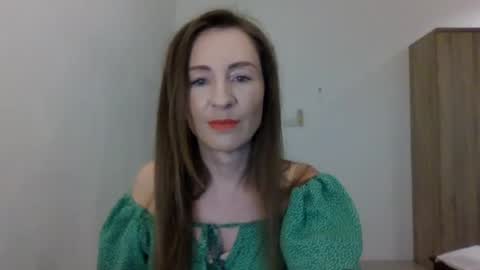 Snapshot of sweet_poeme chatting on 07-08-26, 11:37 sweet_poeme online show from 07-08-26, 11:37