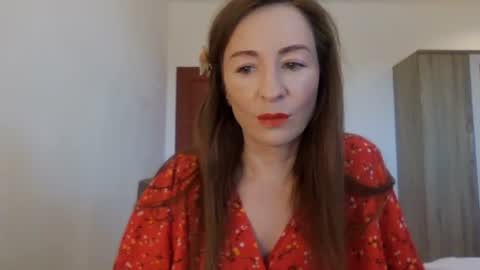 Snapshot of sweet_poeme chatting on 07-19-26, 08:29 sweet_poeme online show from 07-19-26, 08:29