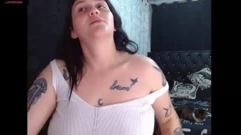 sweet_poison_666 online show from 06-10-26, 12:33