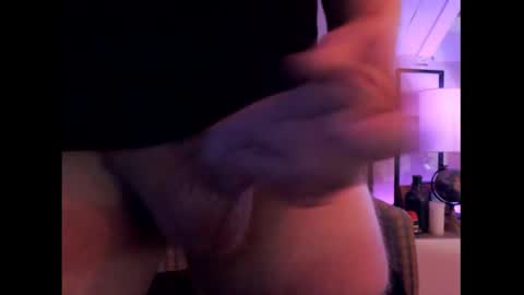 Snapshot of sweet_potato2 chatting on 10-29-25, 06:20 Sweet potato2 online show from 10-29-25, 06:20