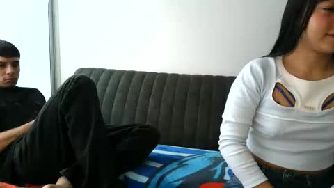 Snapshot of sweet_princess333 chatting on 02-19-26, 02:13 sweet_princess333 online show from 02-19-26, 02:13