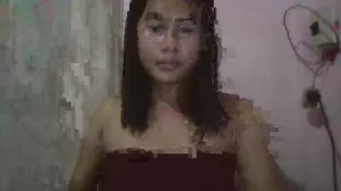 Snapshot of sweet_reyan2003 chatting on 05-31-26, 12:12 REYAN online show from 05-31-26, 12:12