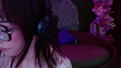 Roxanee online show from 07-06-26, 04:20