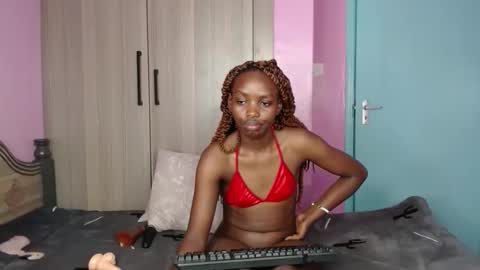 Jesy online show from 04-18-26, 12:36