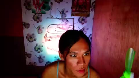 Snapshot of sweet_sexyzhiennexxx chatting on 11-18-25, 07:07 Zhienne online show from 11-18-25, 07:07
