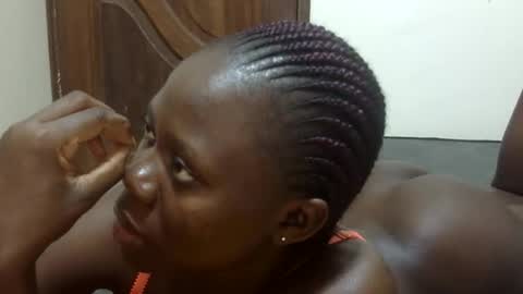 Sharon online show from 11-26-25, 07:37