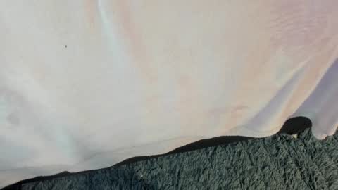 Adeline  online show from 12-16-25, 12:32