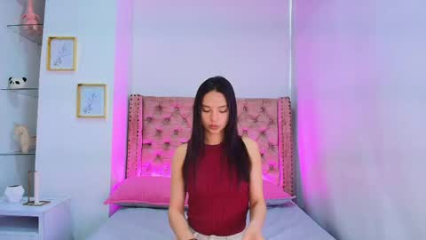 Sweet Sofiii  online show from 04-18-26, 09:04