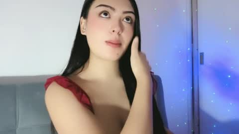 Snapshot of sweet_sophie_7 chatting on 06-18-26, 03:18 sweet_sophie_7 online show from 06-18-26, 03:18