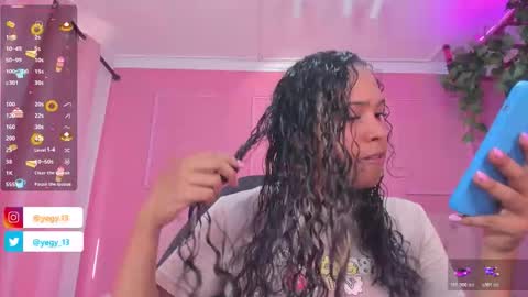 Yeileen online show from 02-25-26, 07:34