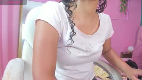 Yeileen online show from 03-22-26, 07:06