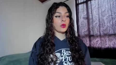 Snapshot of sweet_tattoolady chatting on 01-15-26, 12:10 sweet_tattoolady online show from 01-15-26, 12:10