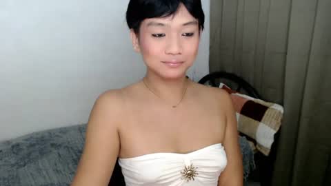 Snapshot of sweet_tenshi chatting on 07-04-26, 04:02 tenshi online show from 07-04-26, 04:02