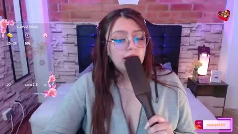 Snapshot of sweet_valery21 chatting on 03-05-25, 09:15 valery online show from 03-05-25, 09:15