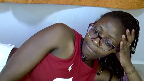 sweet_zarah online show from 03-27-26, 12:27