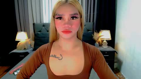 bea takashi  online show from 04-21-26, 09:37