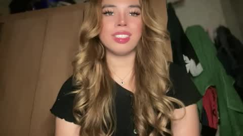 Snapshot of sweetalexa19 chatting on 04-09-26, 09:58 alexa your one and only queen online show from 04-09-26, 09:58