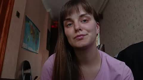 Snapshot of sweetalina13 chatting on 06-11-26, 03:32 sweetalina13 online show from 06-11-26, 03:32