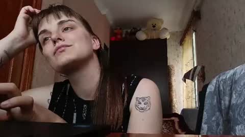 Snapshot of sweetalina13 chatting on 06-23-26, 02:48 sweetalina13 online show from 06-23-26, 02:48