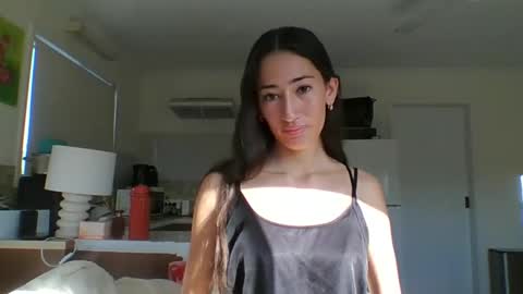 Snapshot of sweetameliabriar chatting on 05-10-26, 10:15 Amelia online show from 05-10-26, 10:15