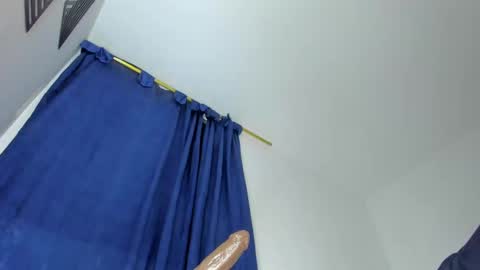 Snapshot of sweetand_hot chatting on 12-21-24, 02:30 sweetand_hot online show from 12-21-24, 02:30