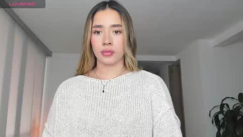 Camila online show from 02-05-25, 07:31