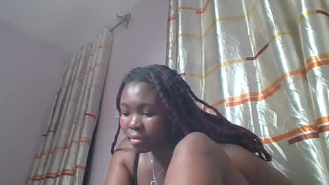 Snapshot of sweetariah1 chatting on 07-28-26, 07:39 Ariah online show from 07-28-26, 07:39