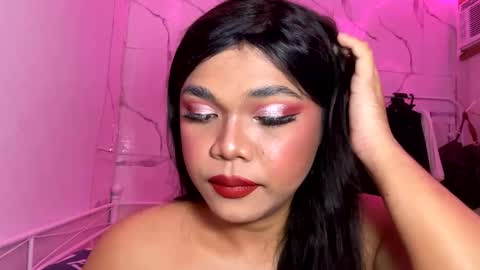 Leith Madrigal online show from 10-28-25, 08:44