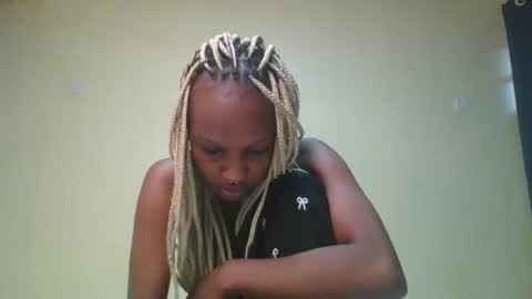 Snapshot of sweetberry30 chatting on 01-14-25, 11:20 sweetberry30 online show from 01-14-25, 11:20