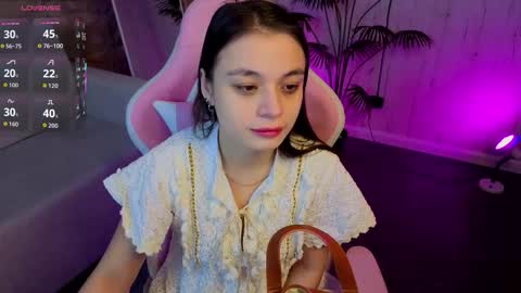 Kim online show from 02-24-26, 01:25